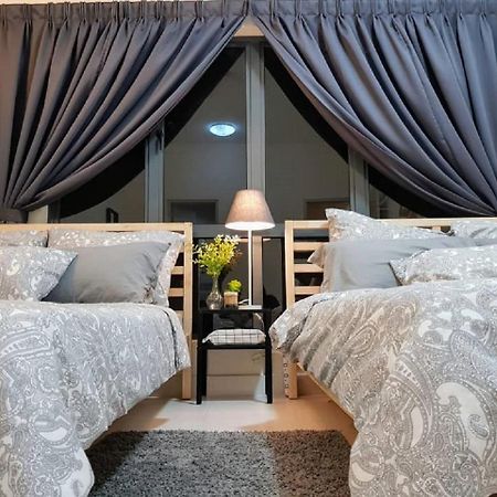 Puchong 8-12 Pax 5Min Lrt Cozy Apartment Ioi Mall Exteriér fotografie