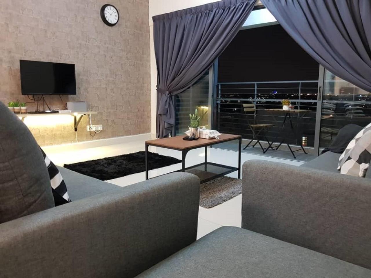 Puchong 8-12 Pax 5Min Lrt Cozy Apartment Ioi Mall Exteriér fotografie